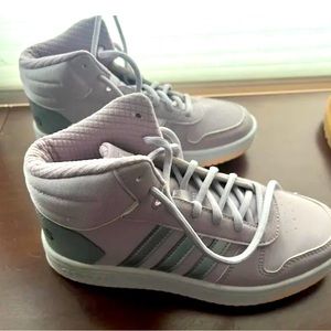 Girls lavender high top sneakers size 3.5